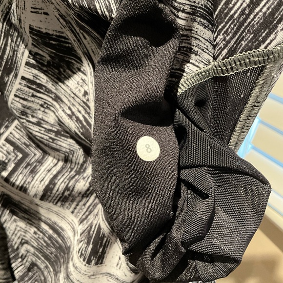 Lululemon Namaskar II Lightweight Elastic Waist Pants in Heatwave White - Picture 4 of 4